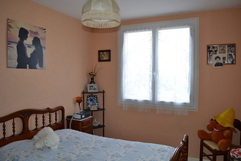 Appartement rénové T3 Saint Agrève  Lumineux et idéalement placé.