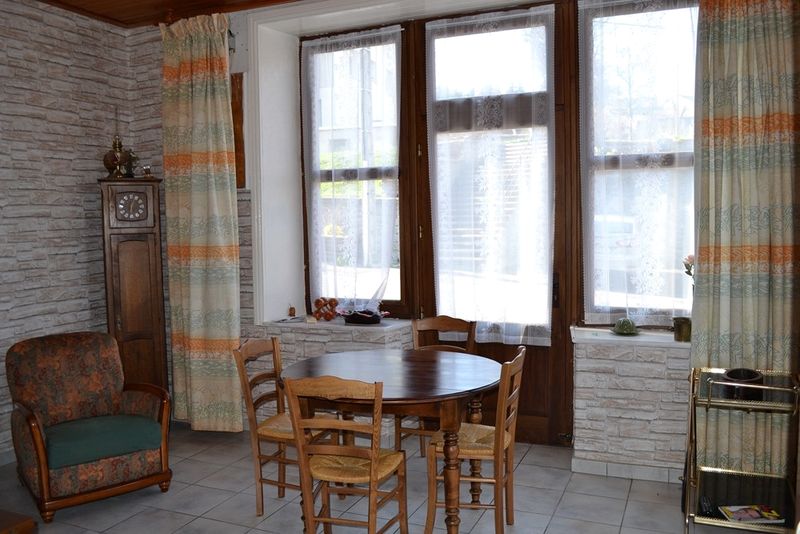 Le Mazet St Voy  Rez de chaussée. T3. Centre.