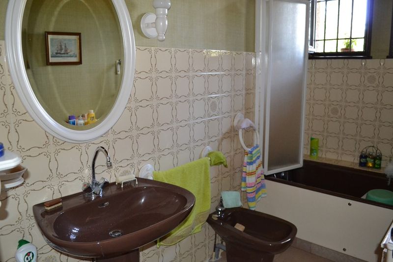 Villa  T3 Le Chambon Sur Lignon Plain pied. Calme. Parcelle boisée.