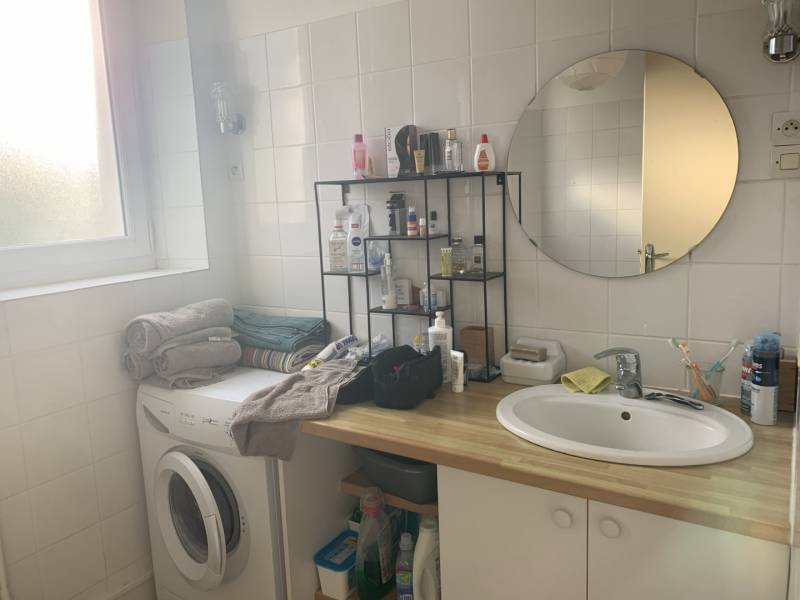 Meublé avec balcon proche centre village au Chambon sur Lignon