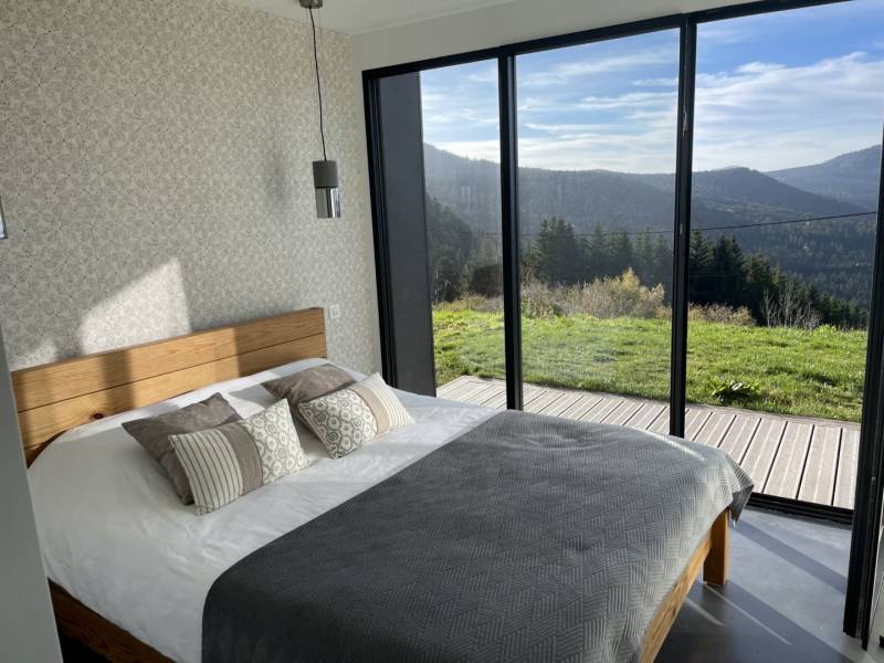 Propriété de 2020 contemporaine avec vue à Queyrières