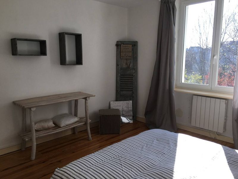 Appartement T3 avec terrasse.