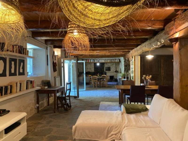 Ferme isolée avec plus d'un hectare à Mézilhac