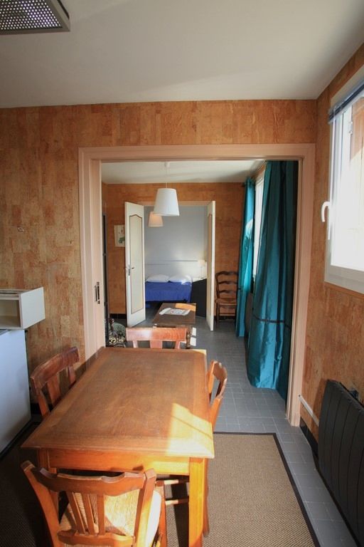 T2 St Agrève Loué meublé. 2 St Agrève Loué meublé.