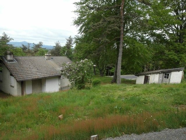 MAISON T3 LE CHAMBON SUR LIGNON Vue dégagée sur le Lizieux et le Mézenc