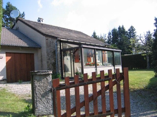 Maison T4 ST AGREVE MAISON D'HABITATION PROCHE ST AGREVE Maison 4 ST AGREVE MAISON D'HABITATION PROCHE ST AGREVE