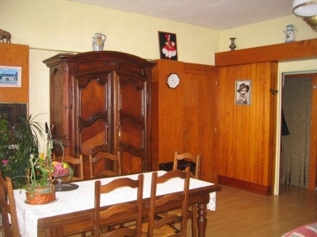 Appartement rénové T2 LA CHAMBON SUR LIGNON VENDU  VENDU Centre-ville