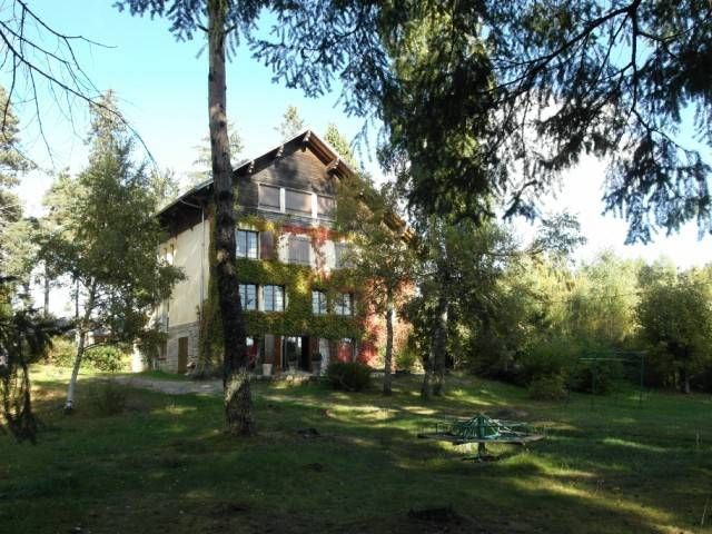 Propriété LE CHAMBON SUR LIGNON Ancienne pension de famille rénovée