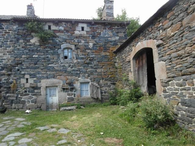 Maison de village Le Mazet St Voy Maison de hameau à rénover