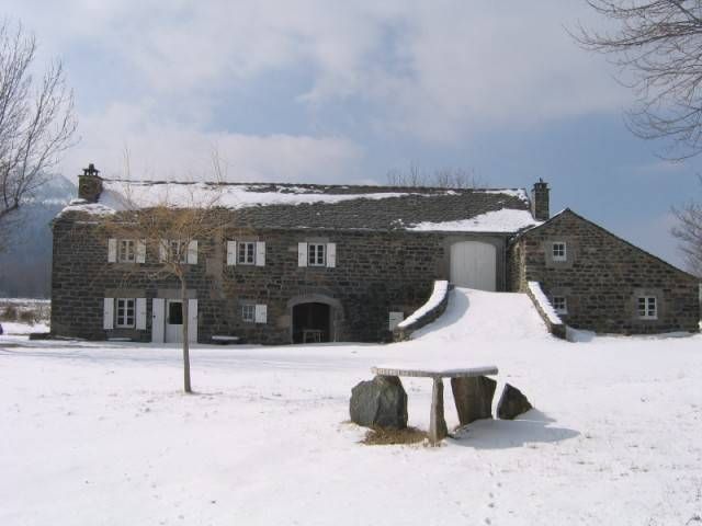 Plus d'un hectare T10 VENDU    Campagne du Mazet Environnement magnifique Plus d'un hectare 10 VENDU    Campagne du Mazet VENDU    Au pied du Lizieux Environnement magnifique