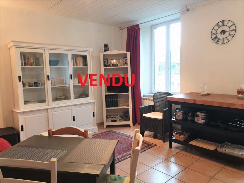 Appartement T2. 1er étage Le Chambon sur Lignon Centre