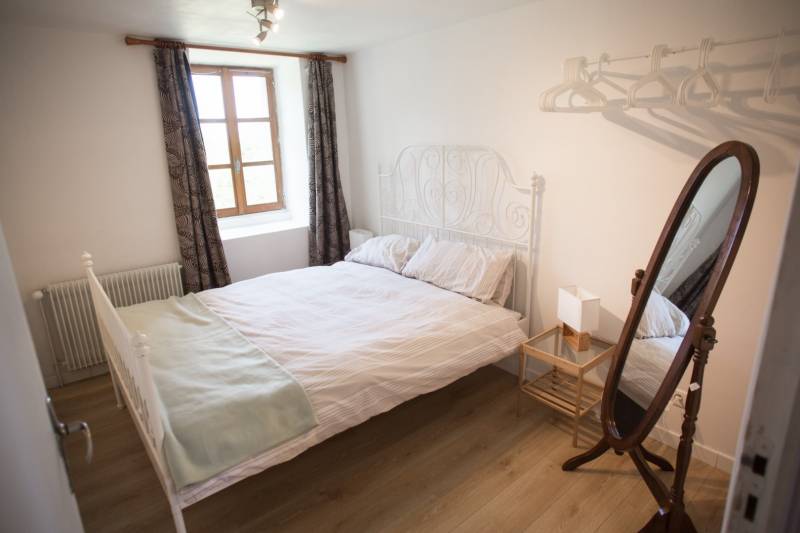 Ferme dans hameau isolé à Mars