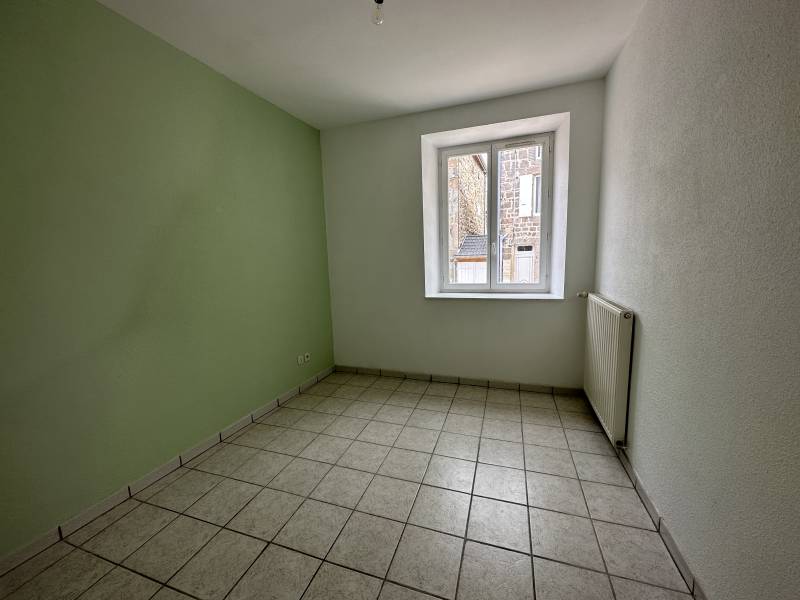 Appartement en RDC au centre de Saint Agrève