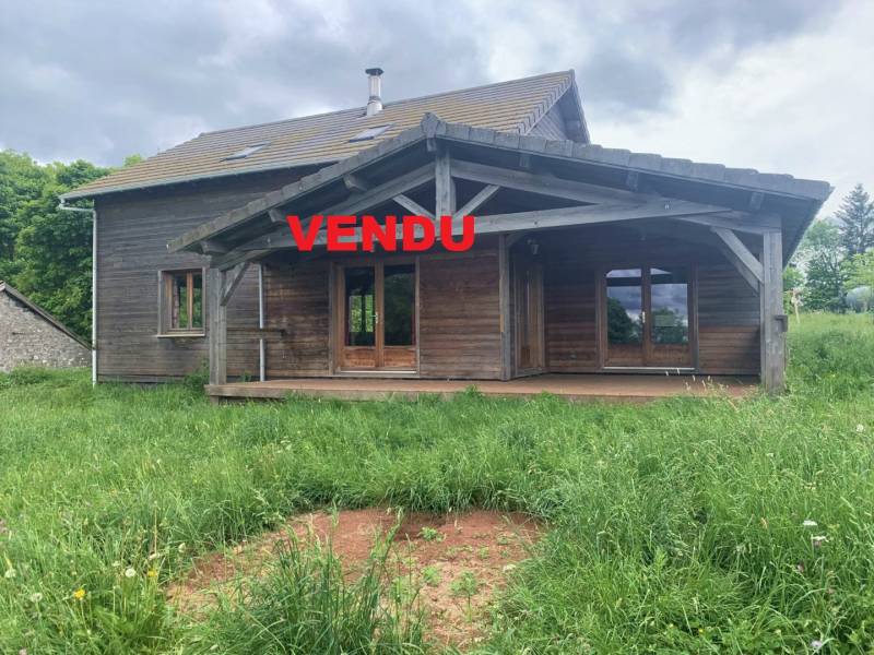 Chalet avec vue dégagée aux Vastres