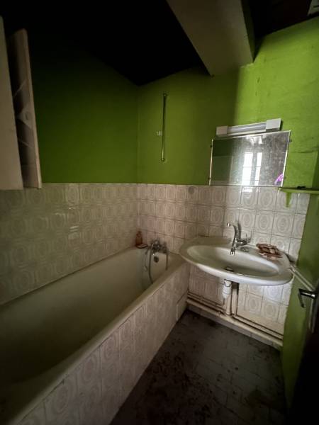 Ferme dans un hameau isolé à Champclause