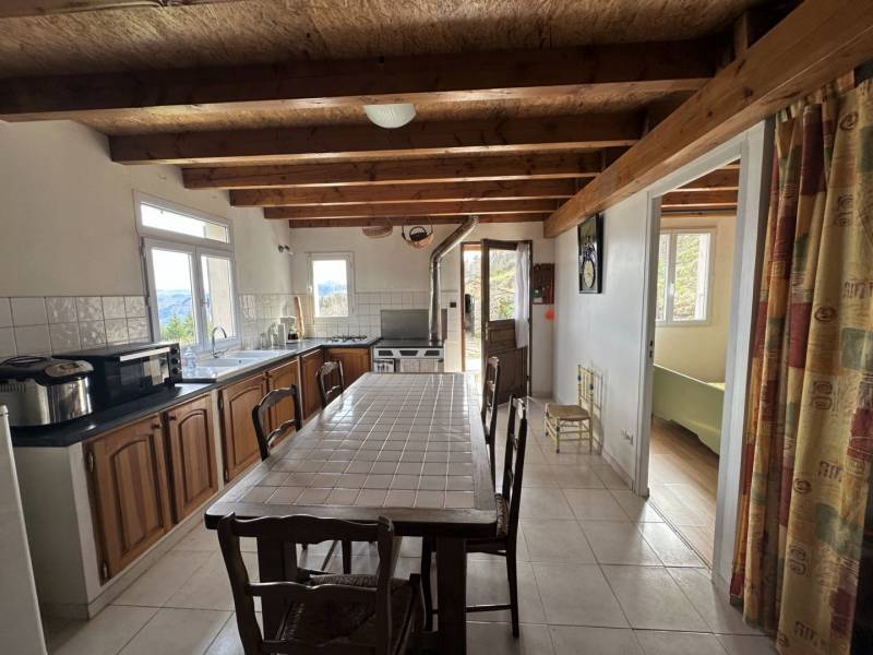 Charmante maison dans hameau isolé à Saint Martial