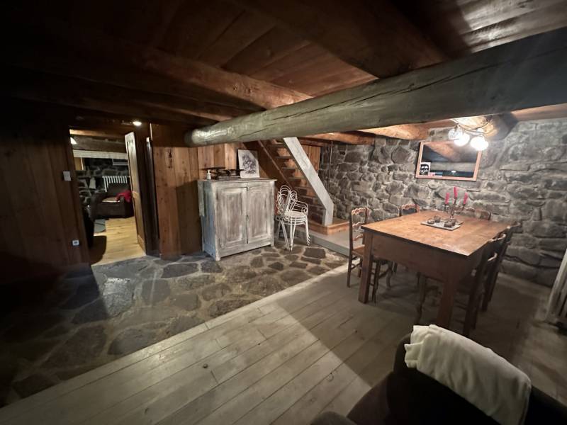 Charmante petite chaumière à Saint Front