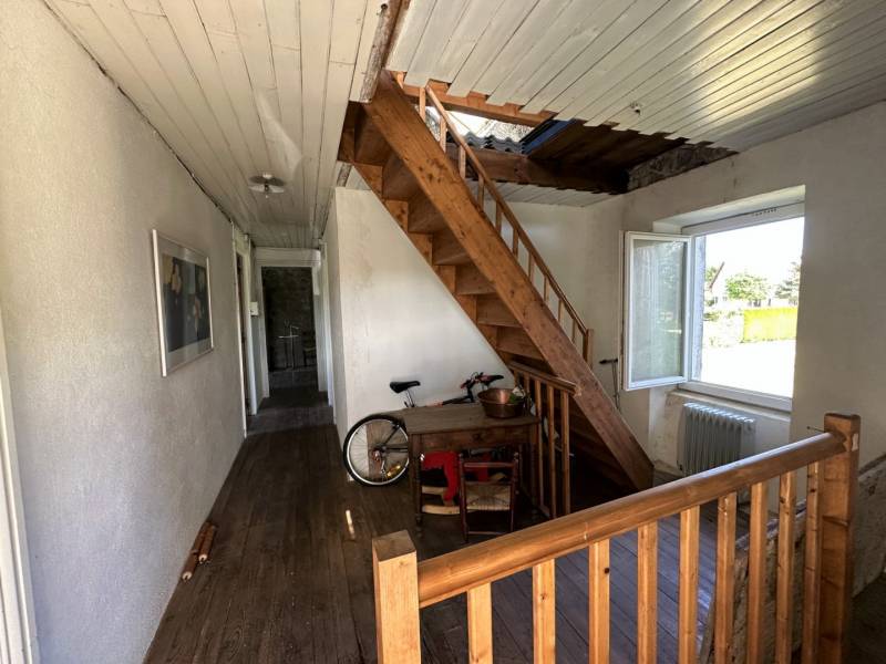 Maison mitoyenne avec jardinet en campagne de Mars