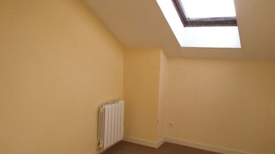 T3 Le Chambon Sur Lignon Belle pièce de vie, sous combles.