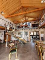 Villa sur 9 400 m² proche des commodités du Chambon sur Lignon