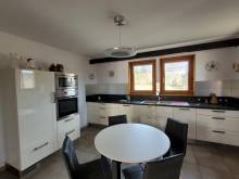 Villa sur 9 400 m² proche des commodités du Chambon sur Lignon