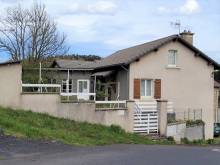 Maison de village au Mazet St Voy