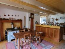 Corps de ferme sur 9 000 m² de terrain en campagne des Vastres