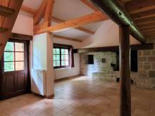 Maison de 2002 sur 2400 m² de terrain sur la commune du Chambon sur Lignon