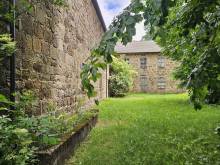 Superbe ferme à rénover dans le village de Saint Agrève