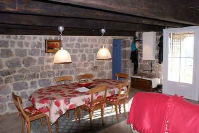 Ferme rénovée Les Nonières 14Ha de terrain. Isolé. Calme. Cachet.