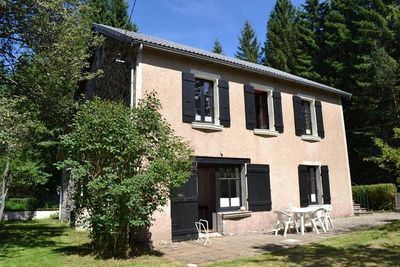 Grande maison à louer proche du Chambon sur Lignon