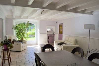 Jolie maison en pierres  sur secteur de Tence