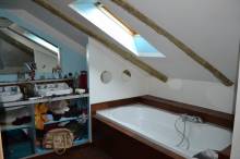 Ferme en pierres St Jeures