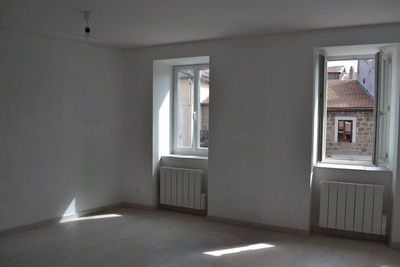 Maisonnette à vendre proche commodité Montfaucon