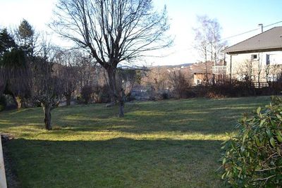 Maison de village proche centre ville avec vue.