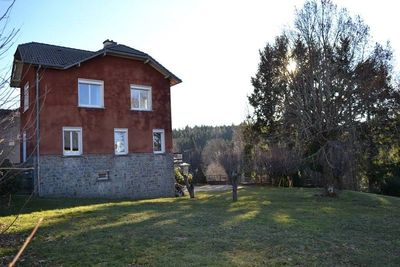 Maison de village proche centre ville avec vue.