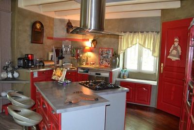 Maison de hameau rénovée T5. Campagne de Tence.