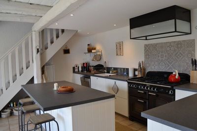 Mars Ferme rénovée. Beaucoup de cachet. Sans travaux.