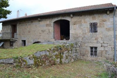 Ferme à rénover secteur Lapte