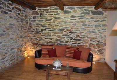 A vendre, ferme en pierre avec cachet à Champclause