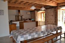 Corps de ferme dans la campagne de Tence