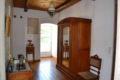 A vendre, ferme en pierre avec cachet à Champclause