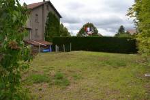 Maison à rafraîchir avec jardin à St Agrève
