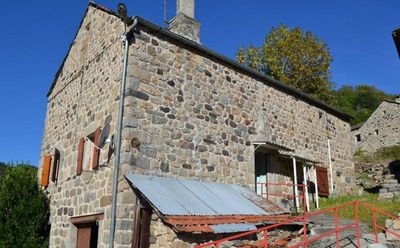 Maison de village à St Clément