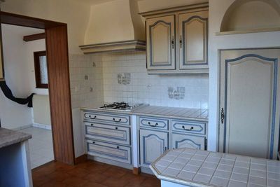 Le Chambon sur Lignon. 4 chambres et un bureau. Proche centre ville. Terrain