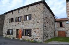 Belle maison en pierres à St Julien Molhesabate
