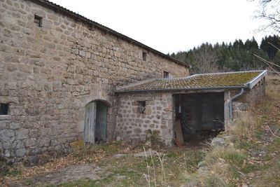 Maison avec 3 chambres en pleine campagne de St Jean Roure