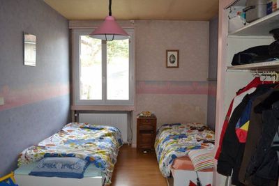 Appartement Tence T4. Ensoleillé, beaux volumes, balcon