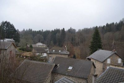 Appartement proche centre ville avec balcon au Chambon sur Lignon