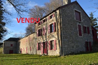 Ferme rénovée 11 Ha Chambon sur Lignon